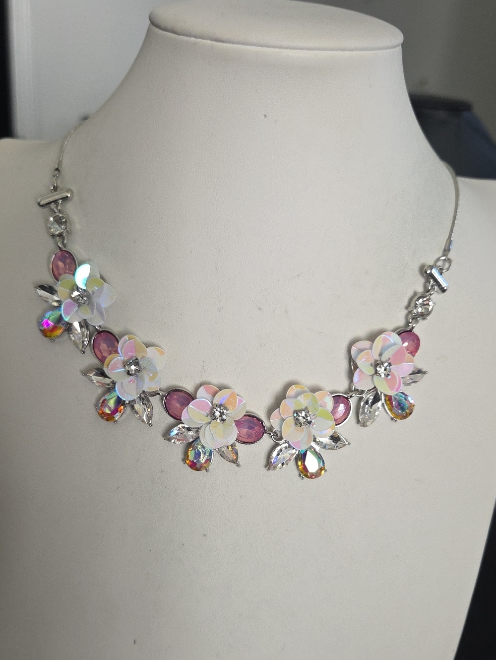 Paparazzi Ethereally Emamored Multo Necklace NWT